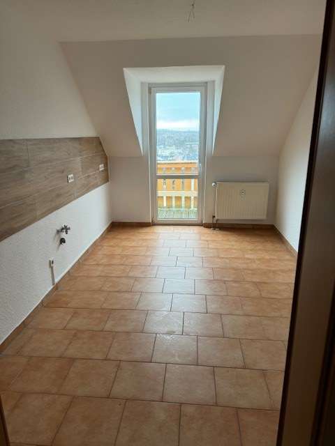 3 Monate kaltmietfrei * schöne 3 RaumWE mit Badewanne, Dusche & Balkon in Lichtenstein