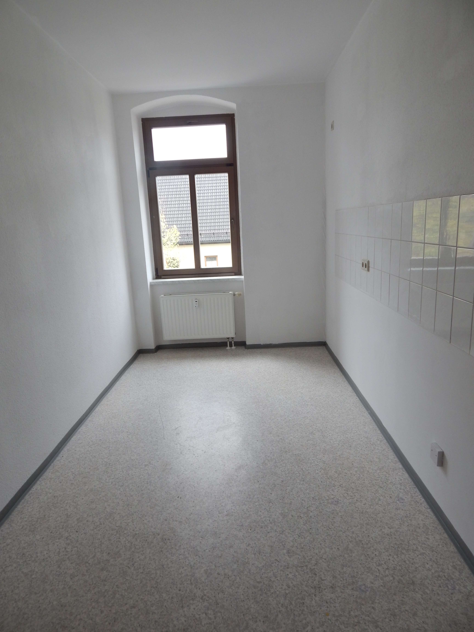 2 Monat kaltmietfrei * schöne 2 RaumWE mit Badewanne & Balkon in Chemnitz