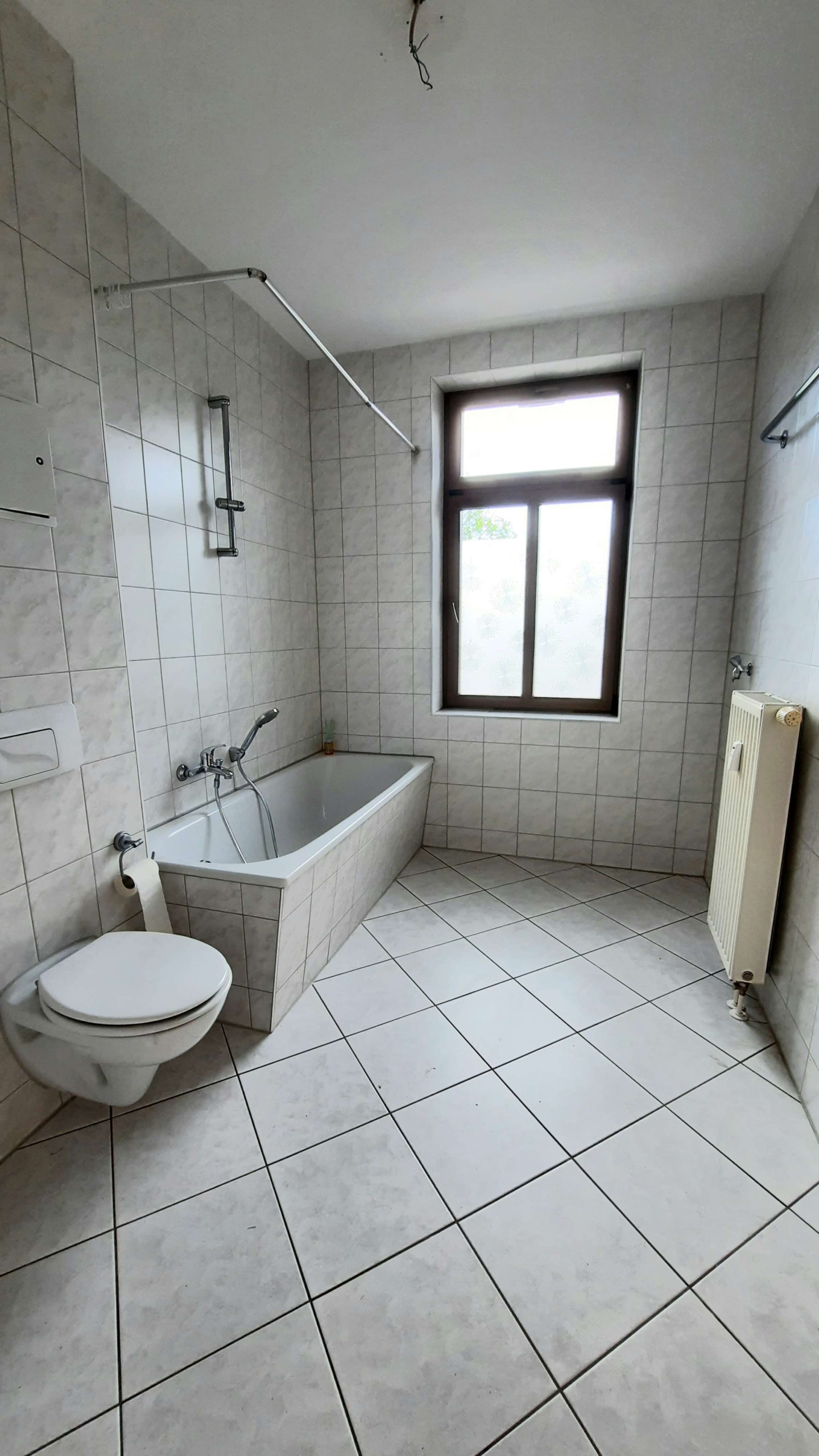 2 Monat kaltmietfrei * schöne 2 RaumWE mit Badewanne & Balkon in Chemnitz