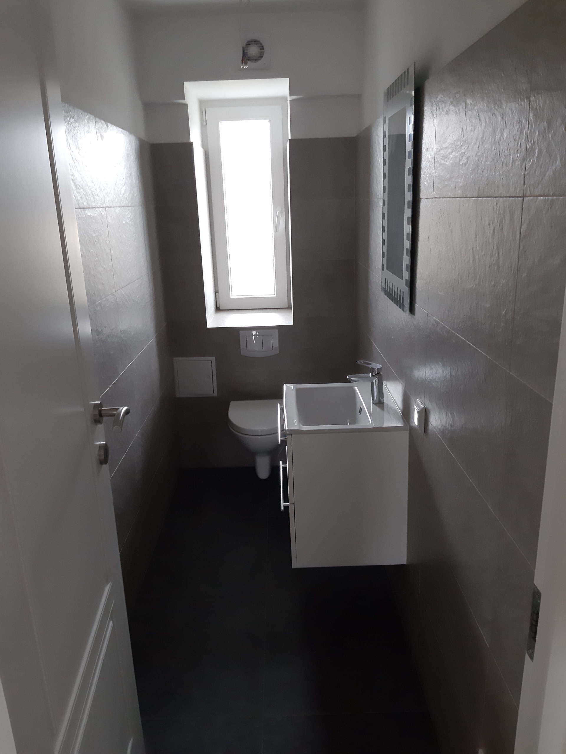 ERSTBEZUG* Schöne 3R-Wohnung mit Balkon sucht Sie! in Glauchau