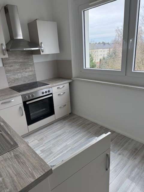 3,5 RaumWE mit 2 Bädern, Balkon und Einbauküche in Chemnitz