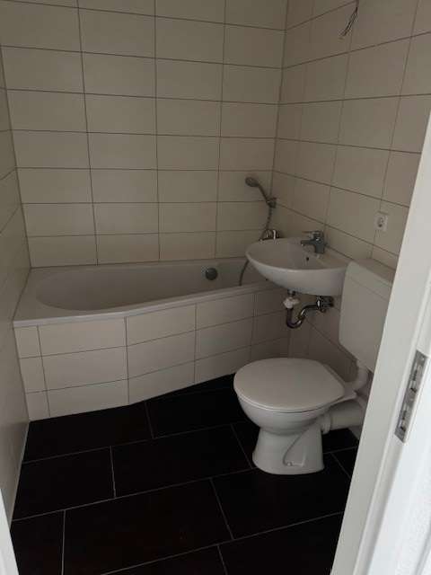 3,5 RaumWE mit 2 Bädern, Balkon und Einbauküche in Chemnitz