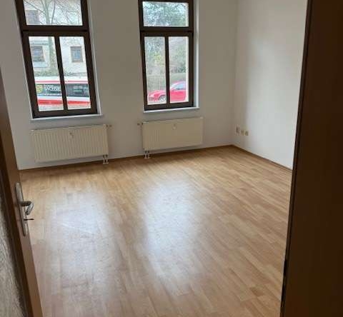 2 Monat kaltmietfrei * 2R-Wohnung mit großem Balkon und Wannenbad in Chemnitz