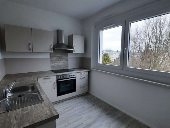 3,5 RaumWE mit 2 Bädern, Balkon und Einbauküche in Chemnitz