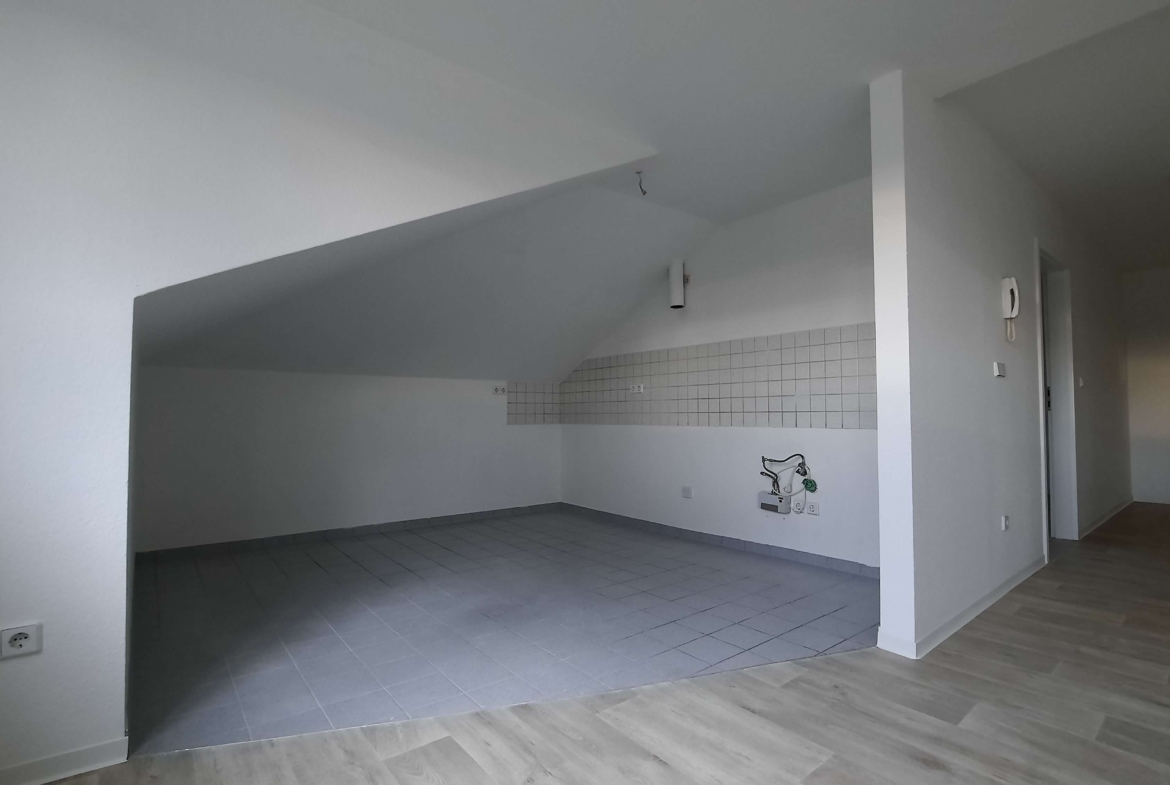 1 Monat kaltmietfrei* Renovierte 2 RaumWE mit Dusche & Gastherme in Meerane