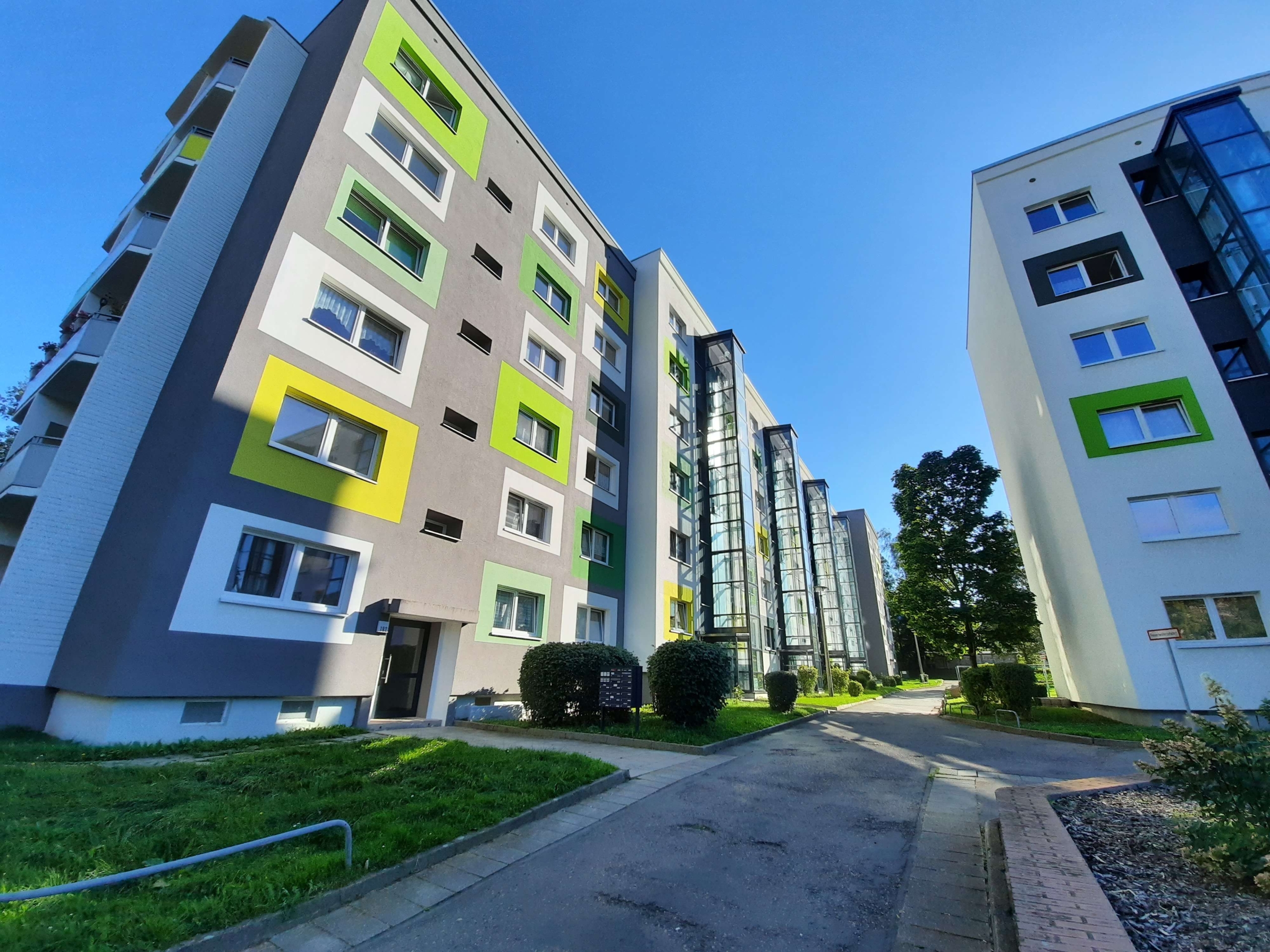 Schnell zugreifen* Schöne 1-RaumWE mit Badewanne & Balkon in Chemnitz