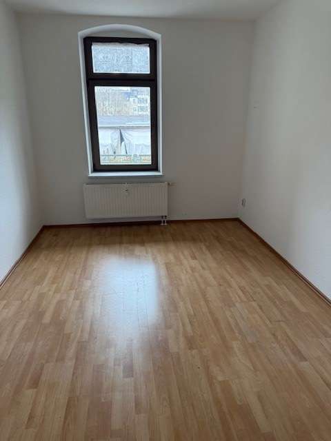 2 Monat kaltmietfrei * 2R-Wohnung mit großem Balkon und Wannenbad in Chemnitz