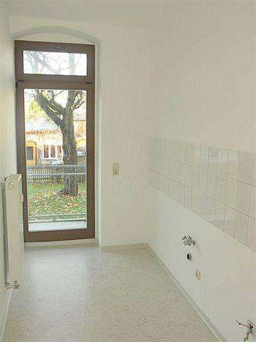 2 Monat kaltmietfrei * 2R-Wohnung mit großem Balkon und Wannenbad in Chemnitz