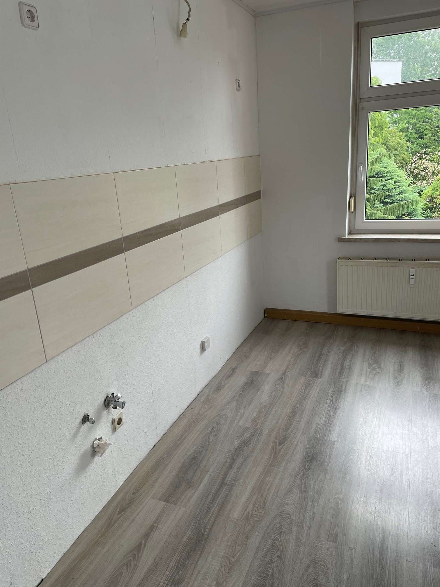 Viel Platz für Ihre Familie* 5Raum-WE mit Badewanne & Dusche in Limbach-Oberfrohna