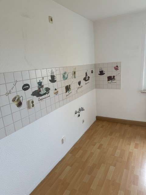 Schöne 3R-Wohnung mit Badewanne sucht Sie! in Zwickau