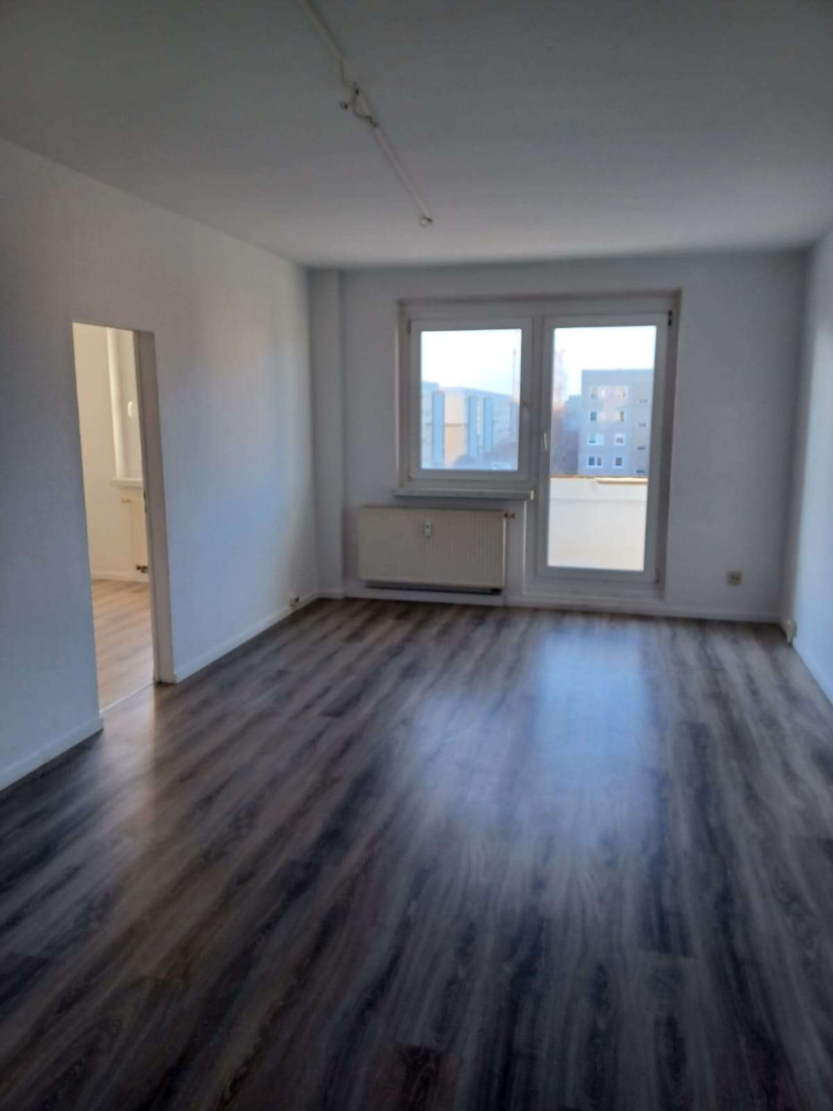 Charmante 4 - Zimmer-Wohnung mit sonnigem Balkon im 3. OG in Königswartha