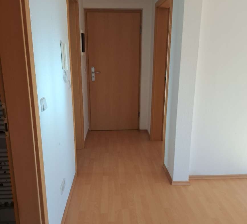 Schnell sein lohnt sich* Großzügige 3-RaumWE mit Balkon & Badewanne in Glauchau