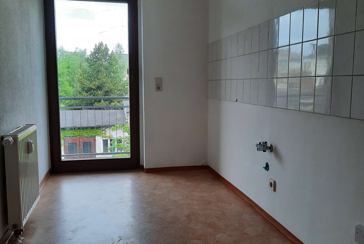 2 Monat kaltmietfrei * 2R-Wohnung mit großem Balkon und Wannenbad in Chemnitz