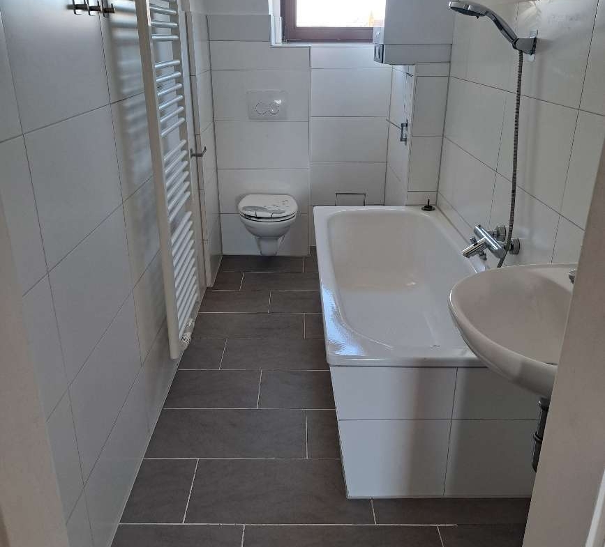 Schöne helle 4-R Wohnung im Dachgeschoss! in Glauchau