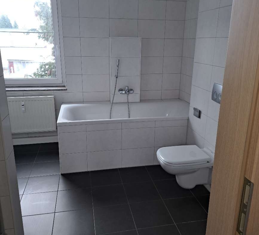 Schnell zugreifen* 2 RaumWE sucht Sie! in Limbach-Oberfrohna