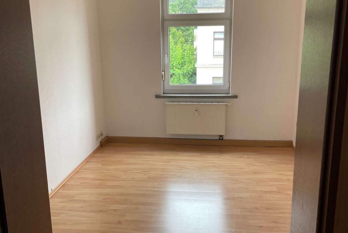 Viel Platz für Ihre Familie* 5Raum-WE mit Badewanne & Dusche in Limbach-Oberfrohna