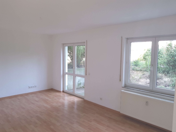 Großzügige 3-Raum-Wohnung im Grünen mit offener Küche, 2 Bädern und schöner Terrasse