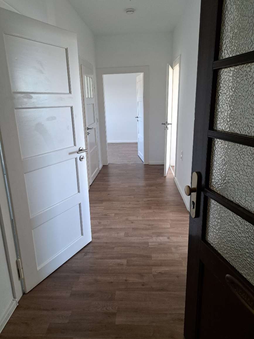 Schöne helle 4-R Wohnung im Dachgeschoss! in Glauchau