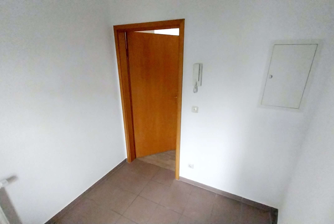 Helle und Lichtdurchflutete 2-Raum-Wohnung direkt im Zentrum mit Aufzug! in Altenburg