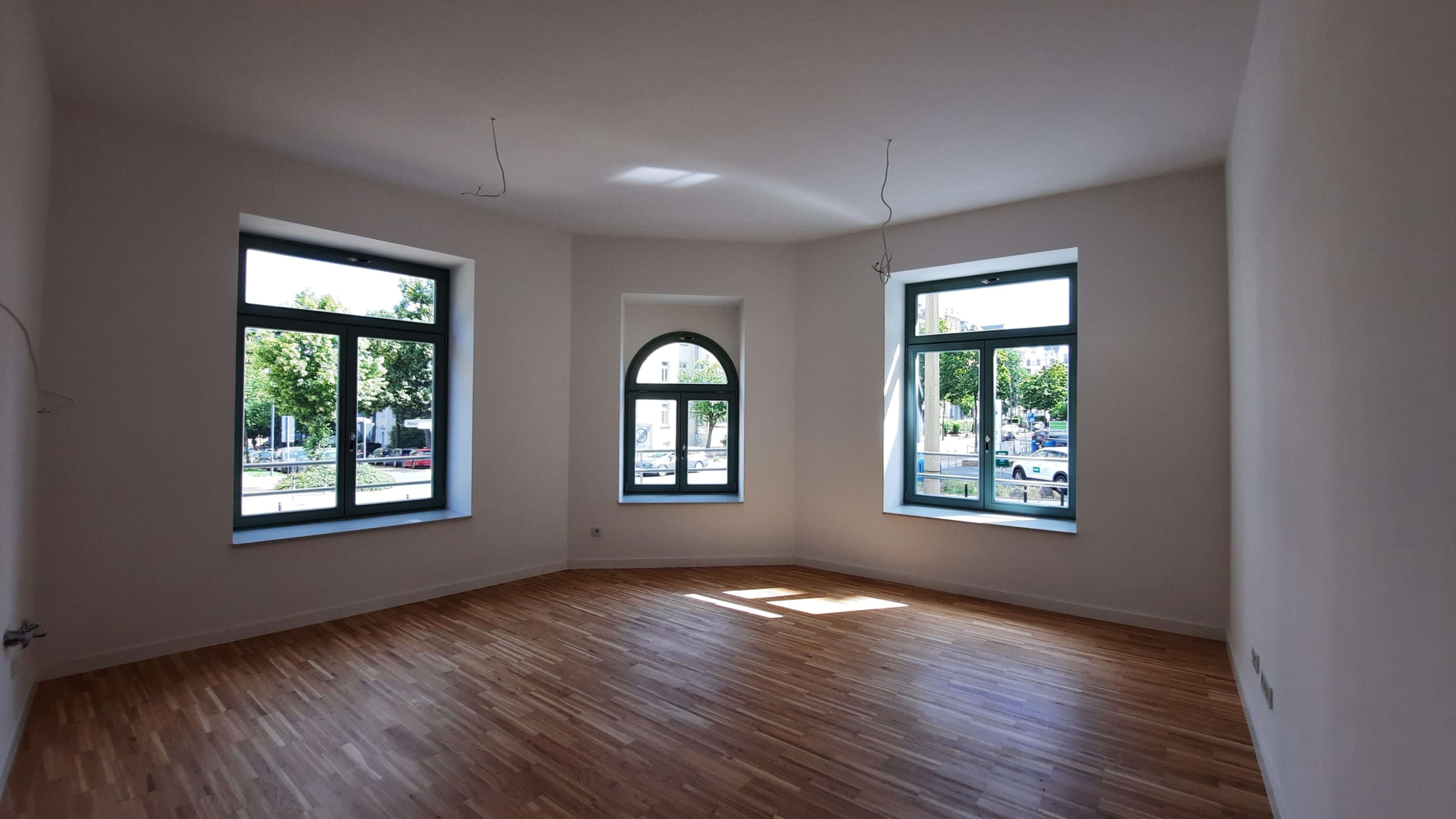 2 RaumWE mit Dusche und Fußbodenheizung sucht Sie! in Chemnitz