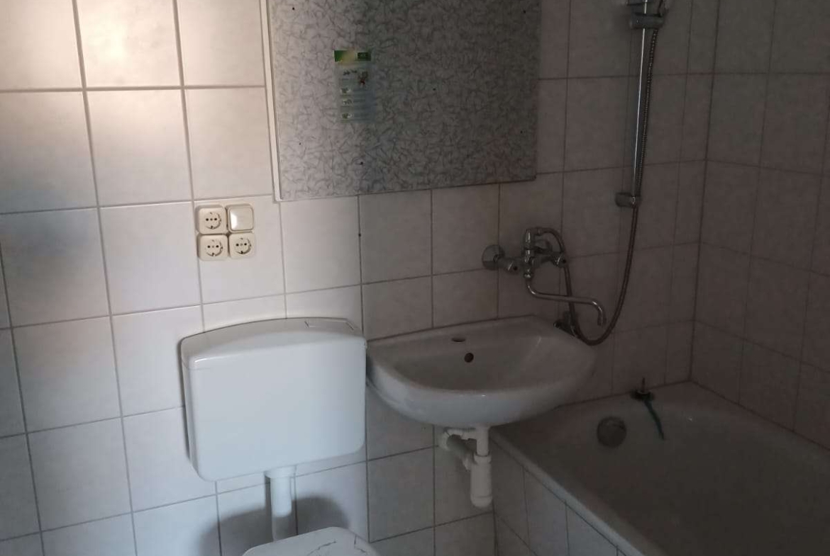 Charmante 4 - Zimmer-Wohnung mit sonnigem Balkon im 3. OG in Königswartha