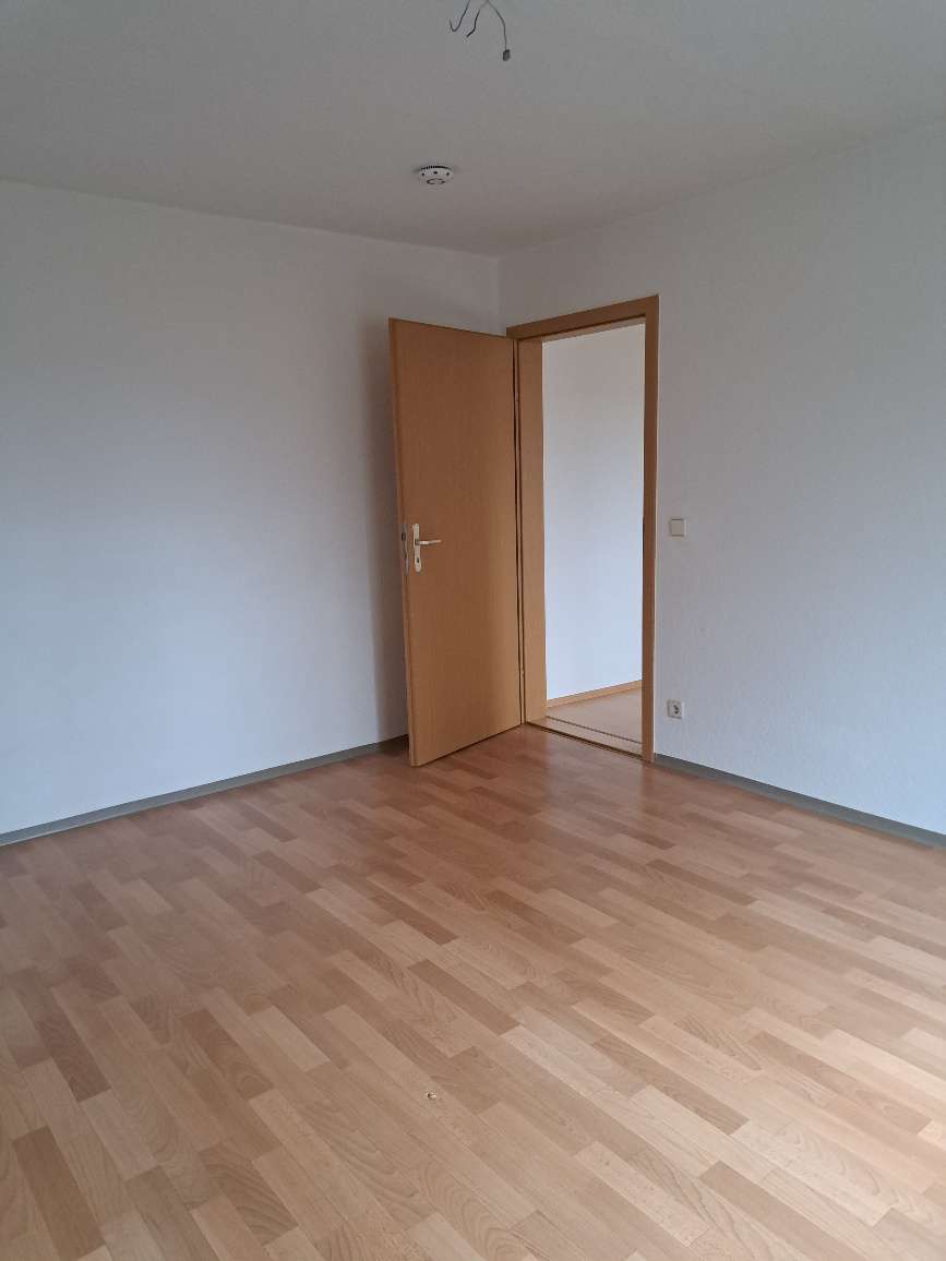 Schnell zugreifen* 4 RaumWE mit Badewanne zu vermieten in Werdau