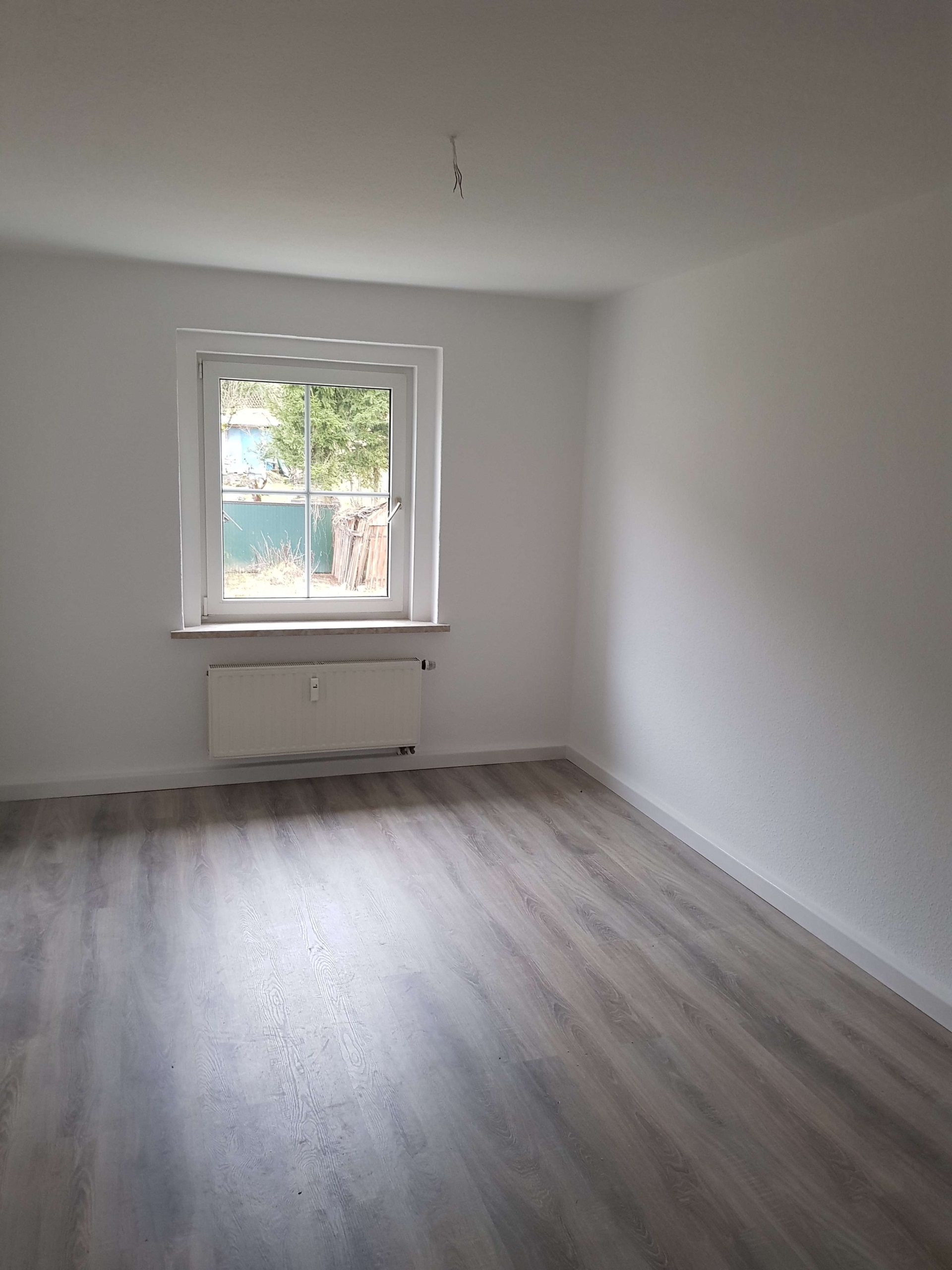Schöne 2-Raum-Wohnung in ruhiger Lage mit toller Aussicht & kostenfreiem Parkplatz in Klingenthal