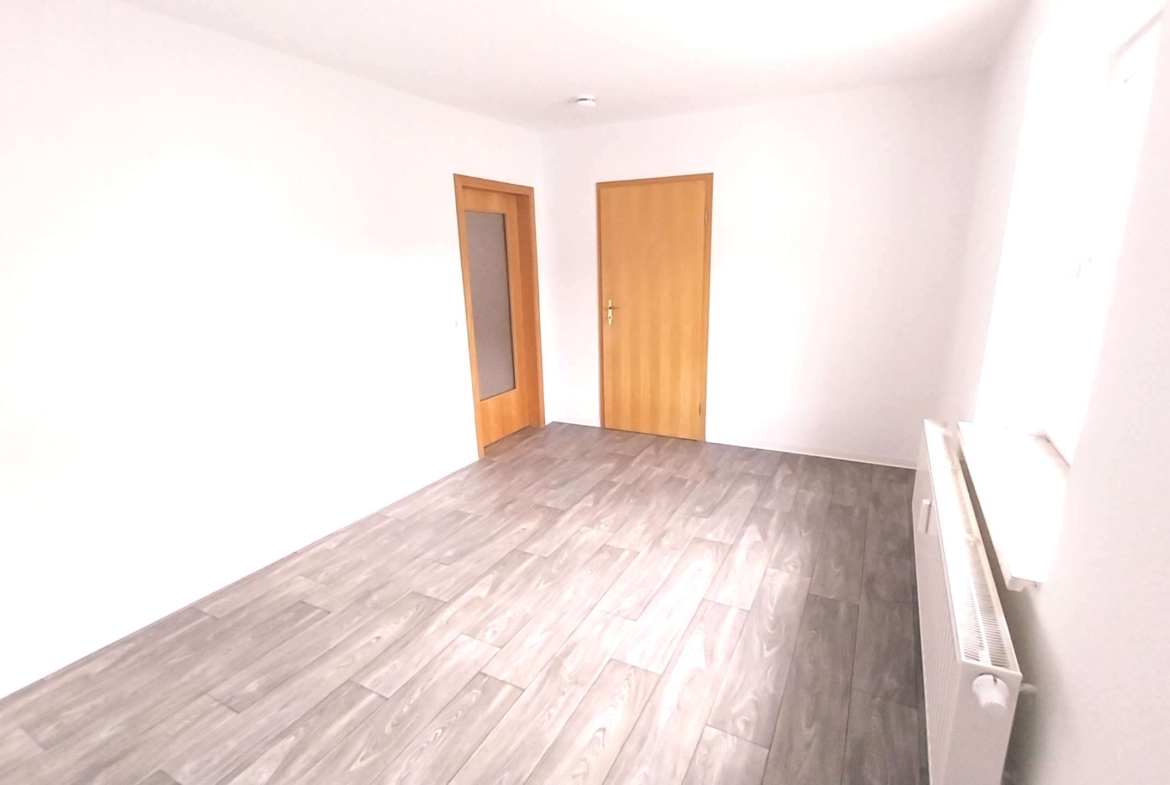 Ruhig wohnen am Stadtrand! Tolle 2-Raum-Wohnung frisch renoviert! in Klingenthal