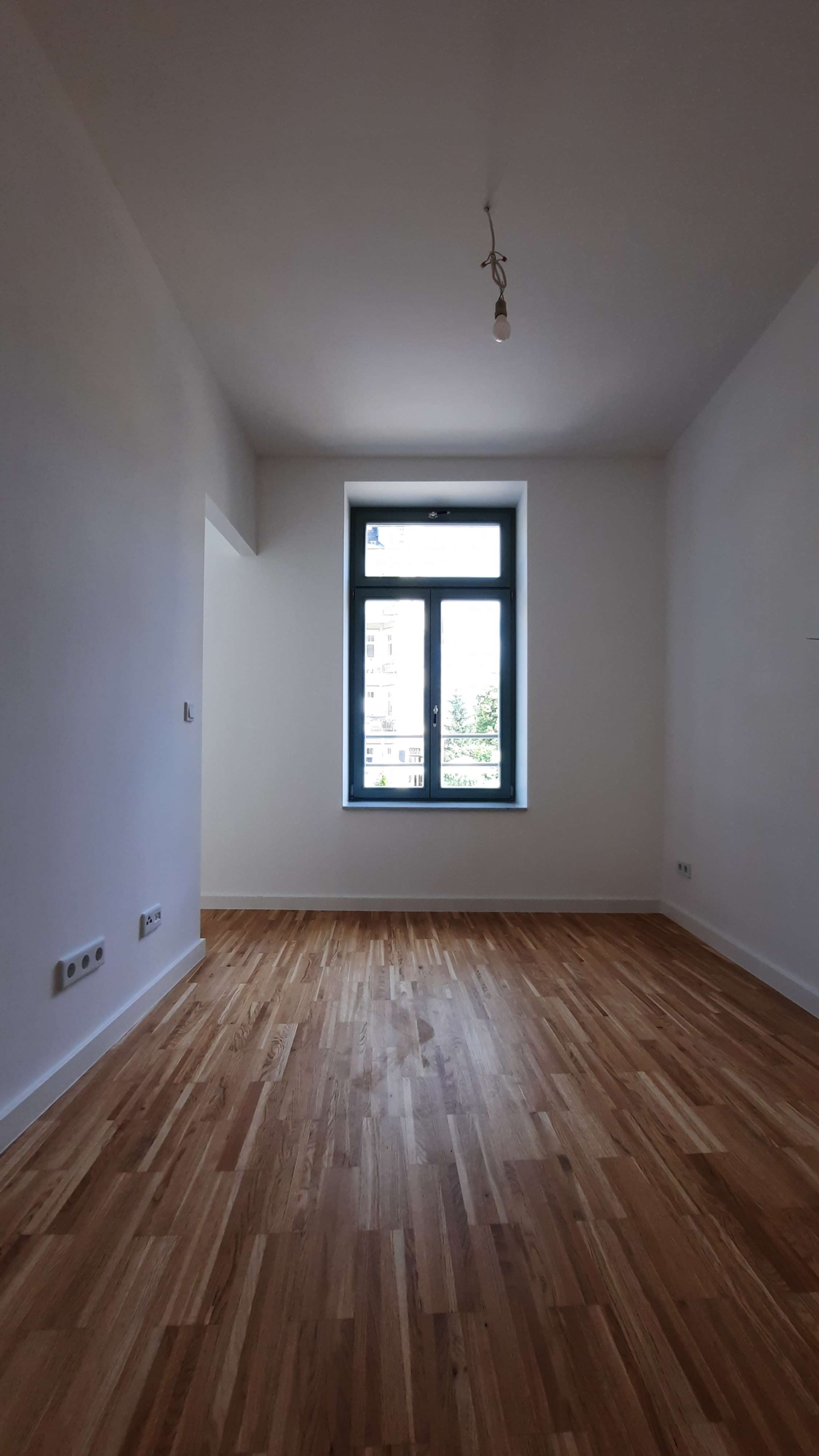 2 RaumWE mit Dusche und Fußbodenheizung sucht Sie! in Chemnitz