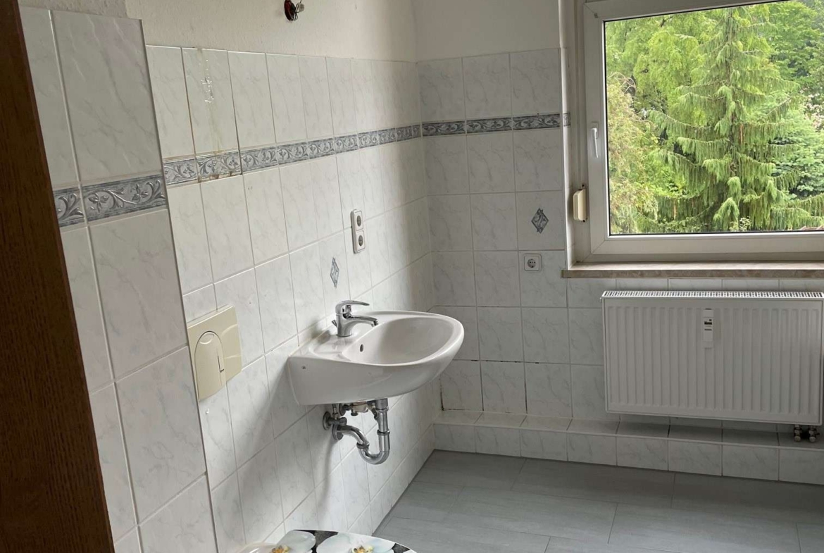 Viel Platz für Ihre Familie* 5Raum-WE mit Badewanne & Dusche in Limbach-Oberfrohna