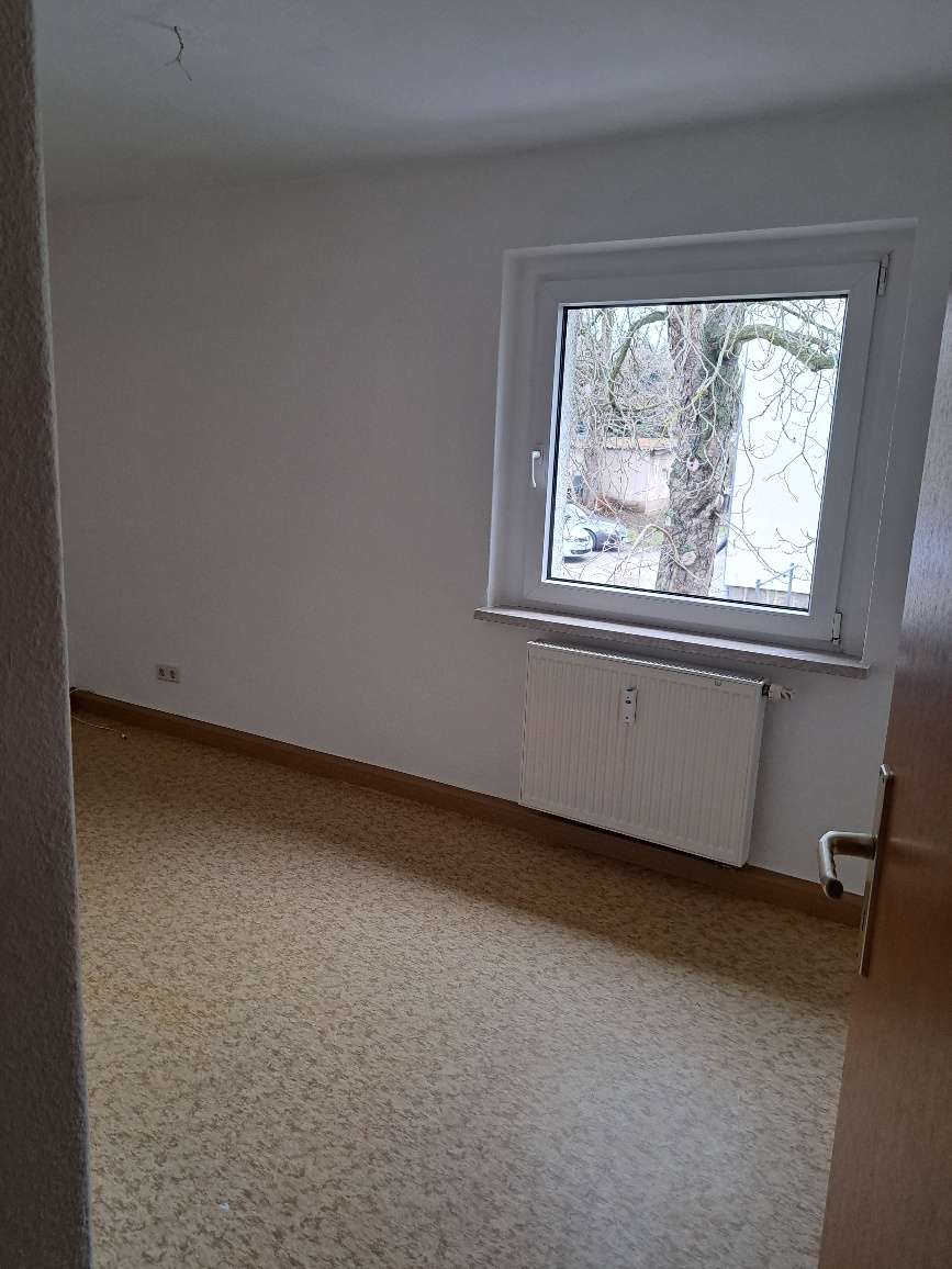 Schnell zugreifen* 4 RaumWE mit Badewanne zu vermieten in Werdau