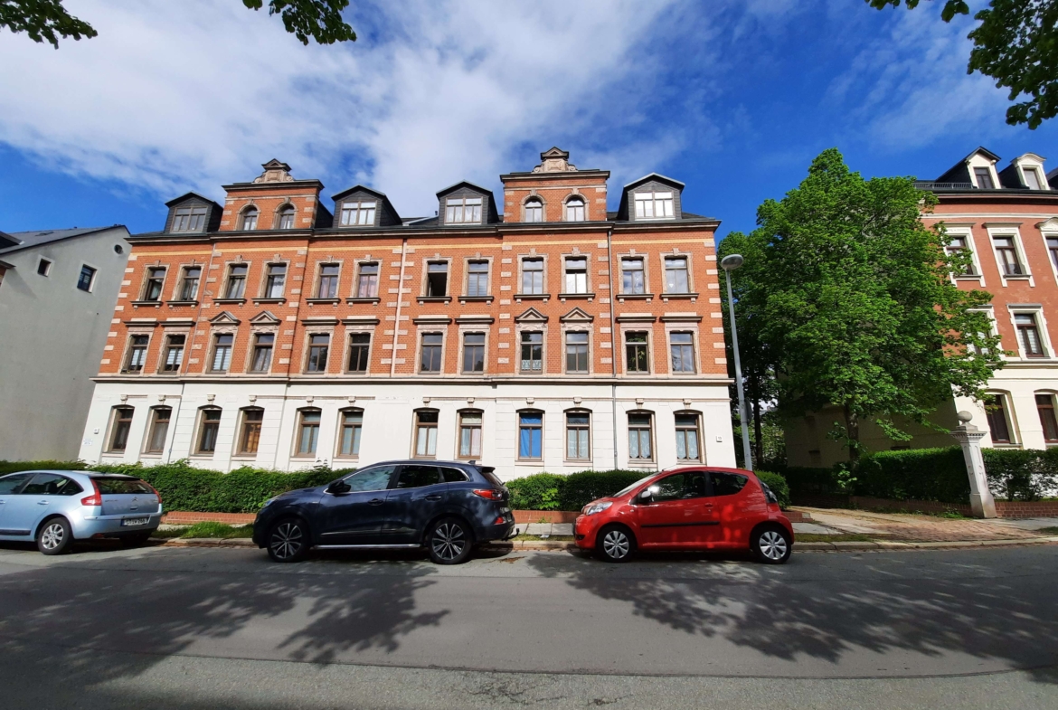 2 Monat kaltmietfrei * 2R-Wohnung mit großem Balkon und Wannenbad in Chemnitz