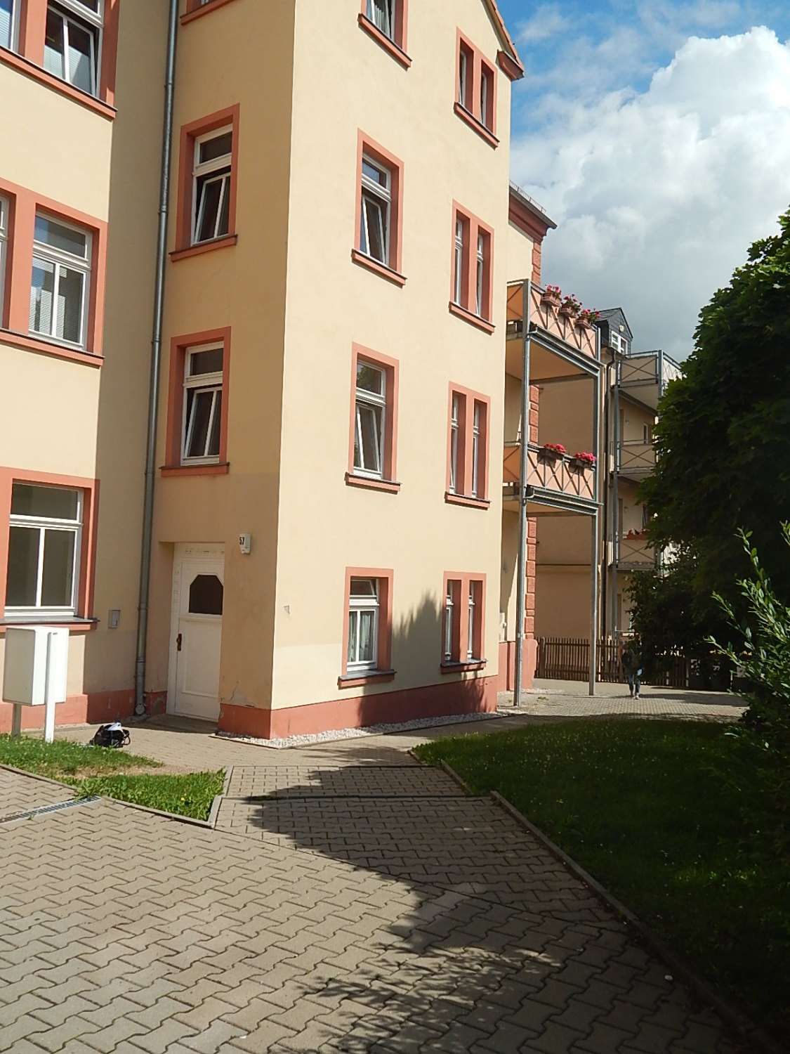 1Monat kaltmietfrei - Schnell zugreifen* Schöne helle 2 RaumWE mit Badewanne in Glauchau