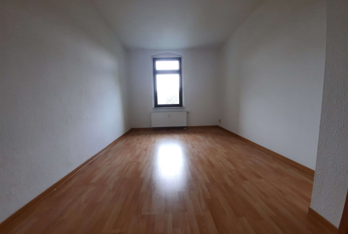 2 Monat kaltmietfrei * 2R-Wohnung mit großem Balkon und Wannenbad in Chemnitz