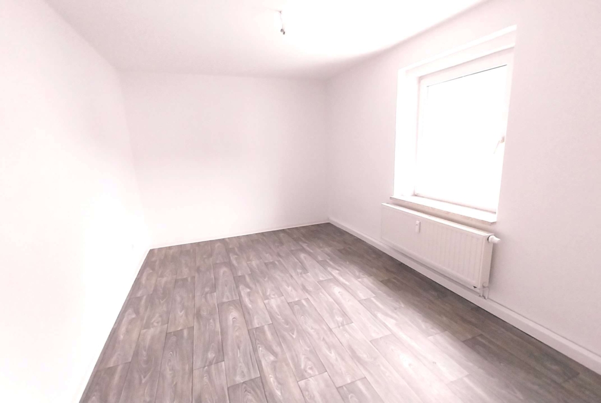 Ruhig wohnen am Stadtrand! Tolle 2-Raum-Wohnung frisch renoviert! in Klingenthal