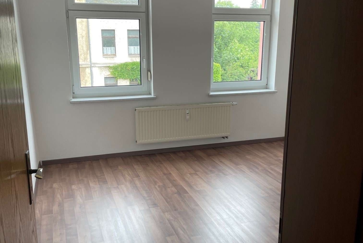 Viel Platz für Ihre Familie* 5Raum-WE mit Badewanne & Dusche in Limbach-Oberfrohna