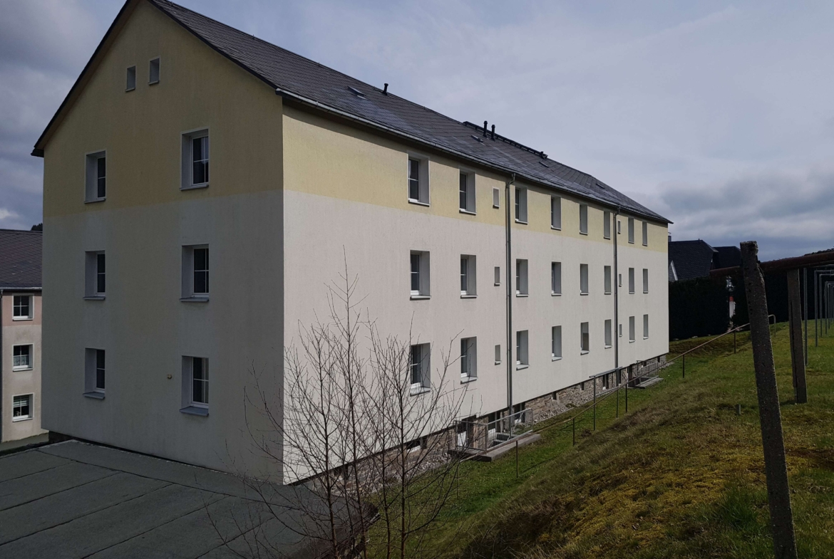 Schöne 2-Raum-Wohnung in ruhiger Lage mit toller Aussicht & kostenfreiem Parkplatz in Klingenthal