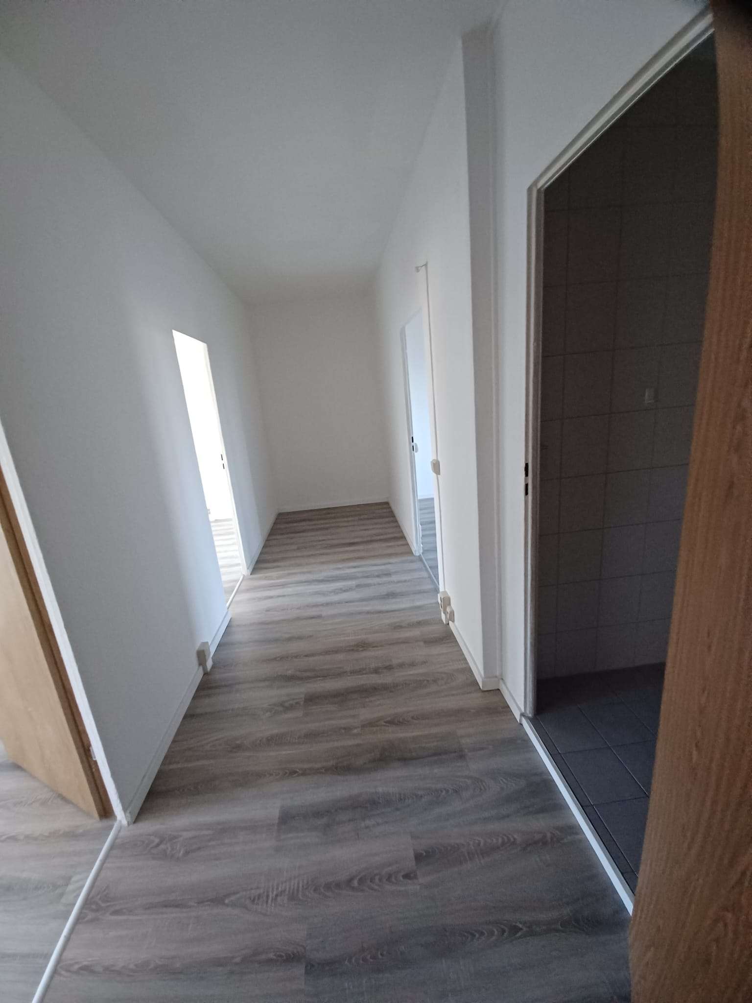Moderne 5 Raumwohnung in ruhiger Lage in Königswartha