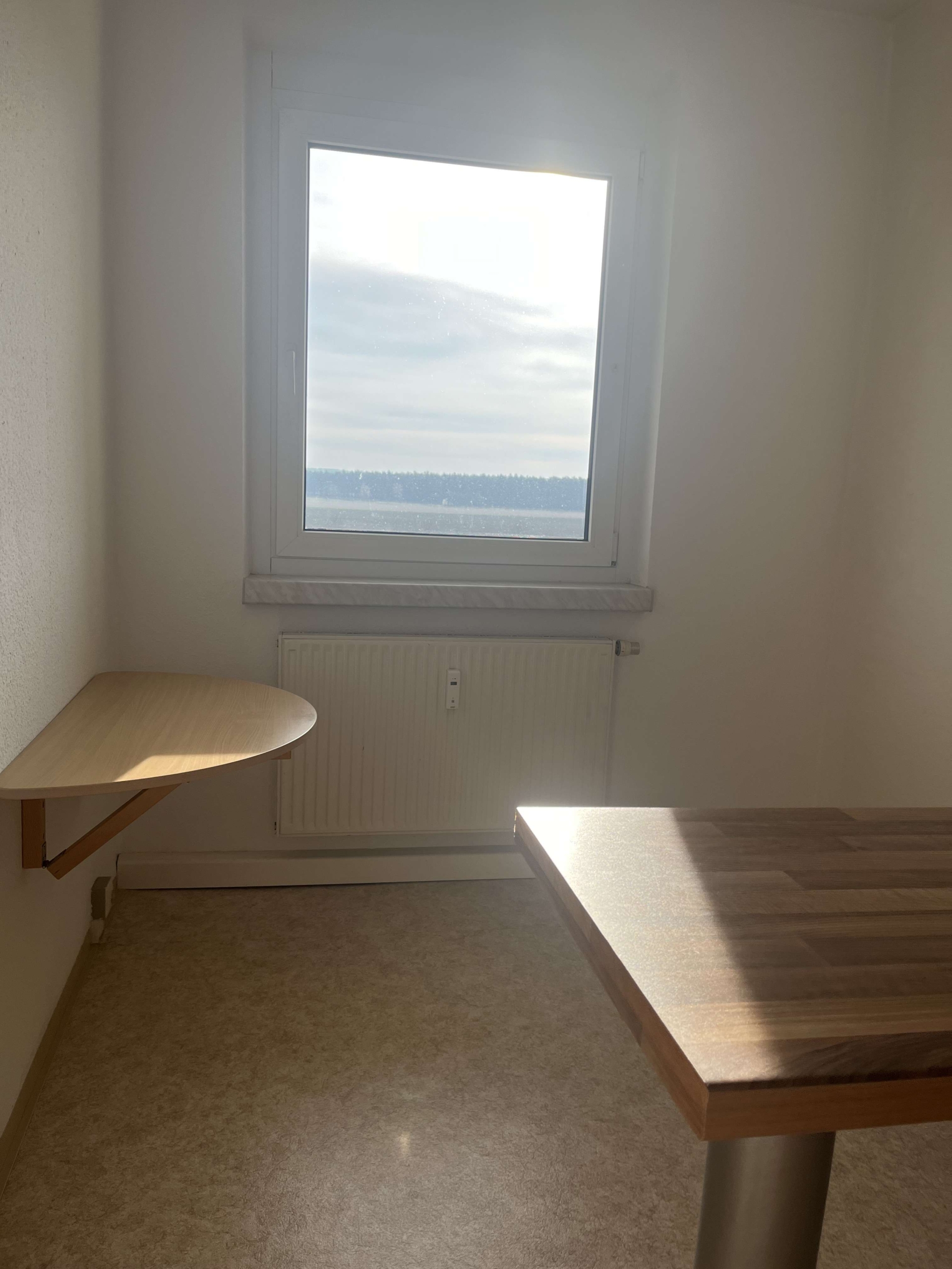 Charmante 2-Zimmer-Wohnung mit sonnigem Balkon im 4. OG in Königswartha