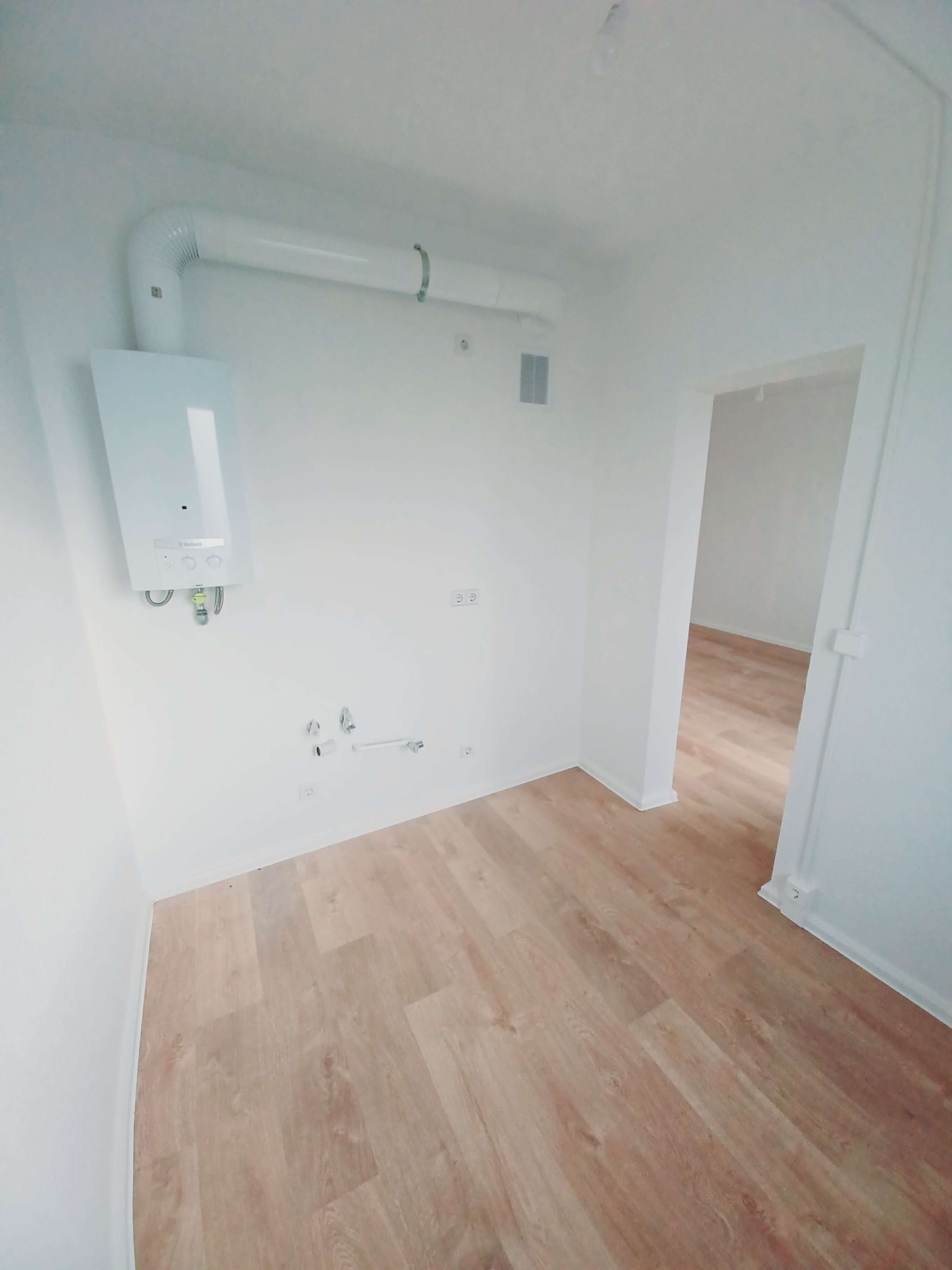 Erstbezug nach Neusanierung! Tolle 2-Raum-Wohnung mit Balkon wartet auf Sie! in Klingenthal