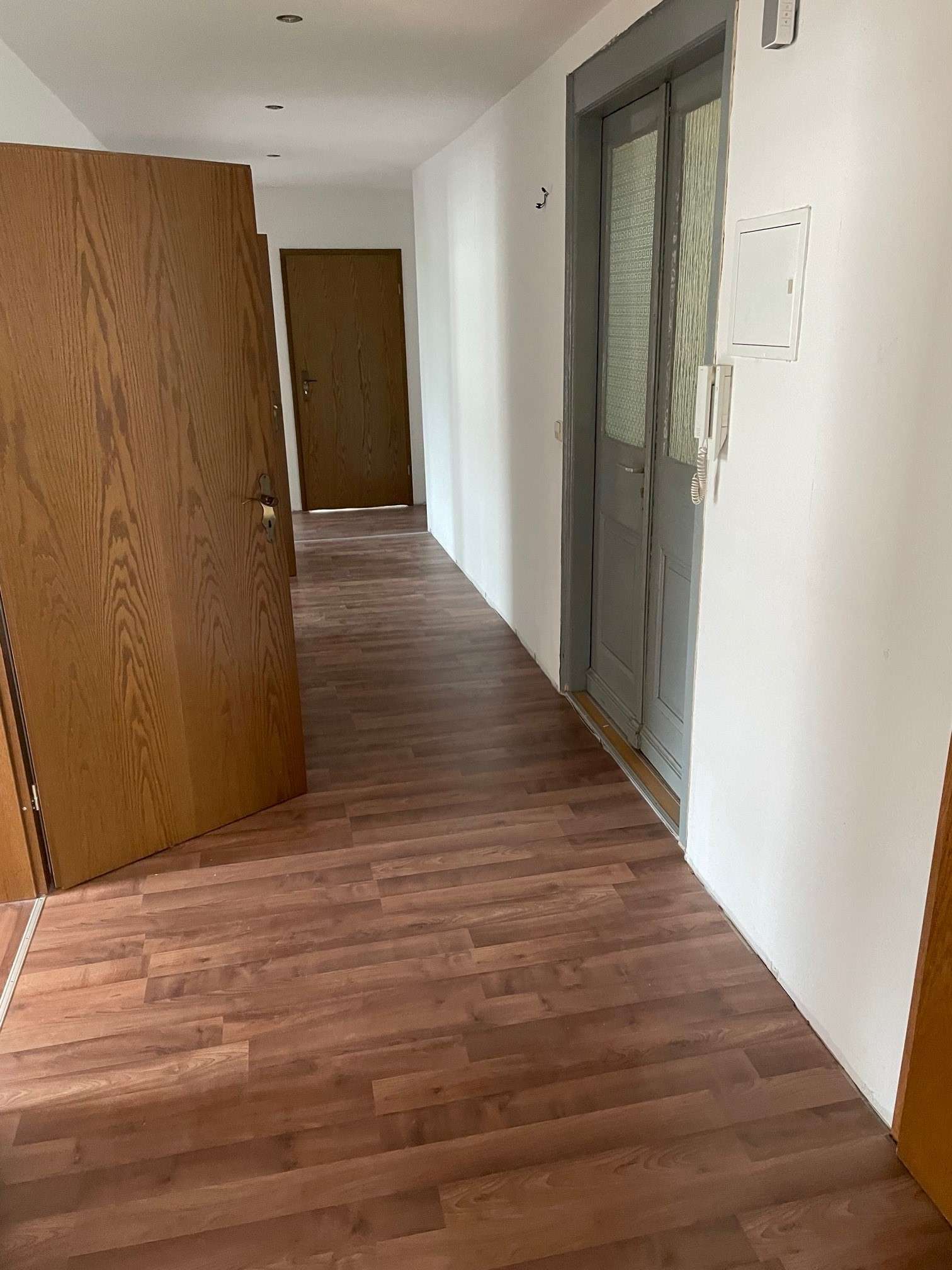 Viel Platz für Ihre Familie* 5Raum-WE mit Badewanne & Dusche in Limbach-Oberfrohna