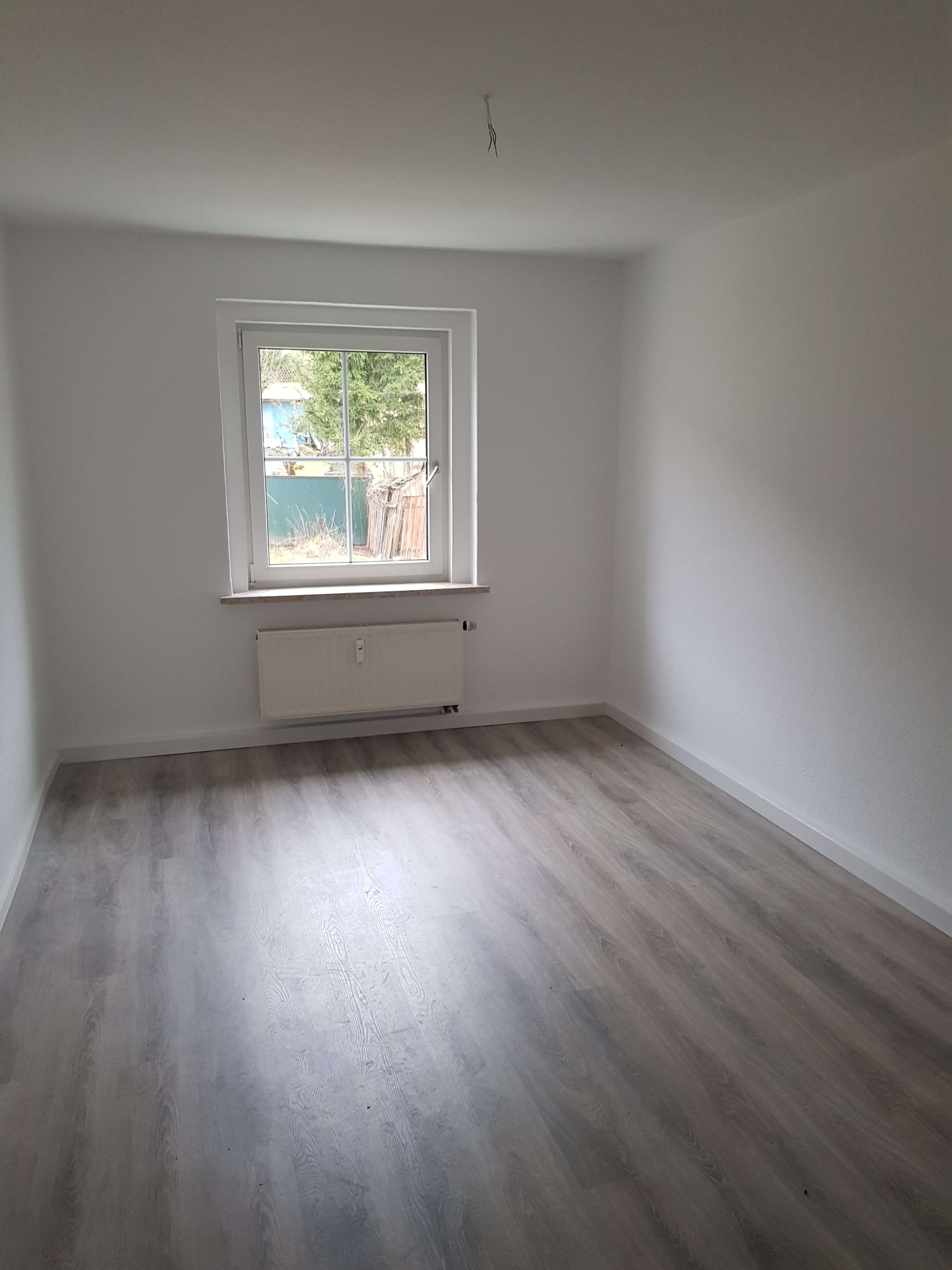 Schöne 2-Raum-Wohnung in ruhiger Lage mit toller Aussicht & kostenfreiem Parkplatz in Klingenthal