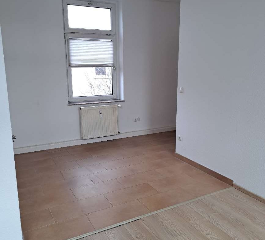 Schnell zugreifen* 2 RaumWE sucht Sie! in Limbach-Oberfrohna