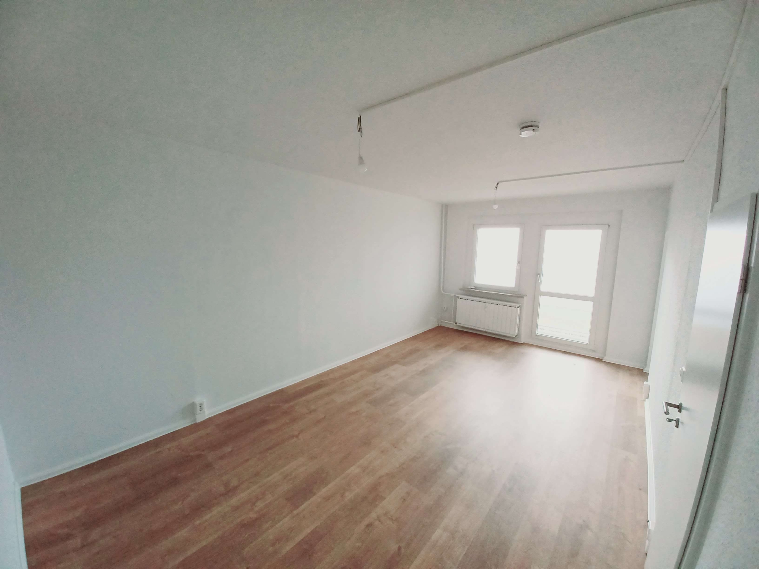 Erstbezug nach Neusanierung! Tolle 2-Raum-Wohnung mit Balkon wartet auf Sie! in Klingenthal