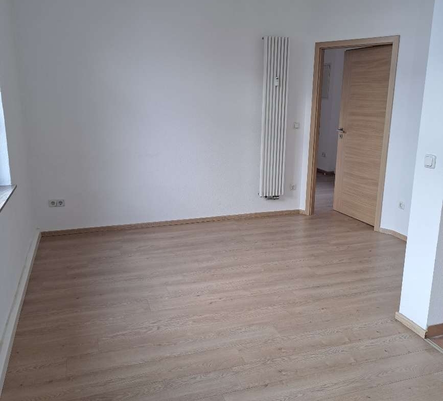 Schnell zugreifen* 2 RaumWE sucht Sie! in Limbach-Oberfrohna