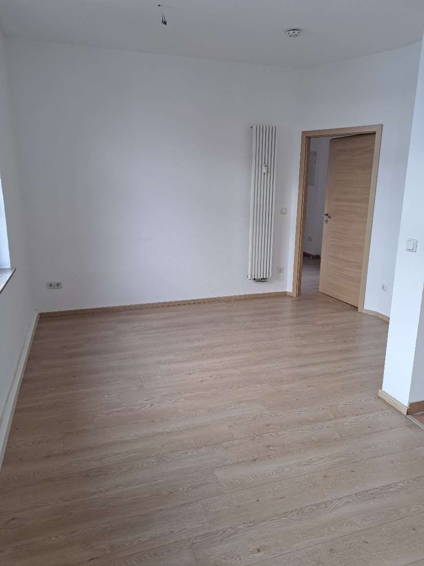 Schnell zugreifen* 2 RaumWE sucht Sie! in Limbach-Oberfrohna