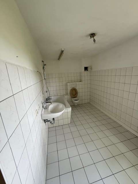 Helle 2R-Wohnung mit Badewanne sucht Sie! in Zwickau
