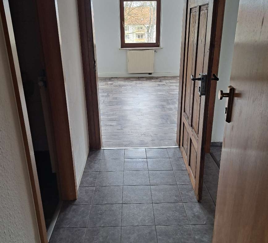 Schöne helle 3-R Wohnung sucht Sie! in Glauchau