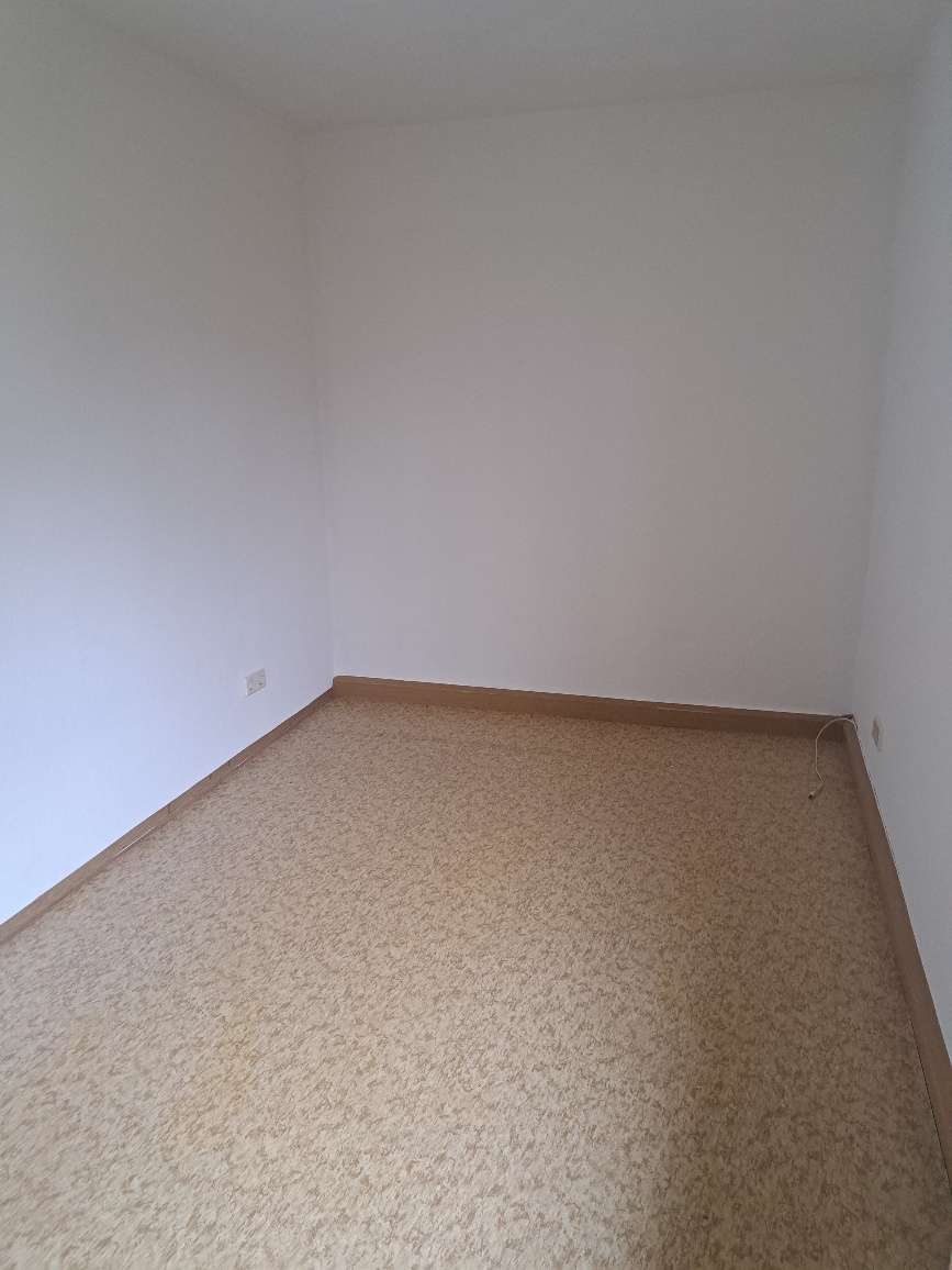 Schnell zugreifen* 4 RaumWE mit Badewanne zu vermieten in Werdau