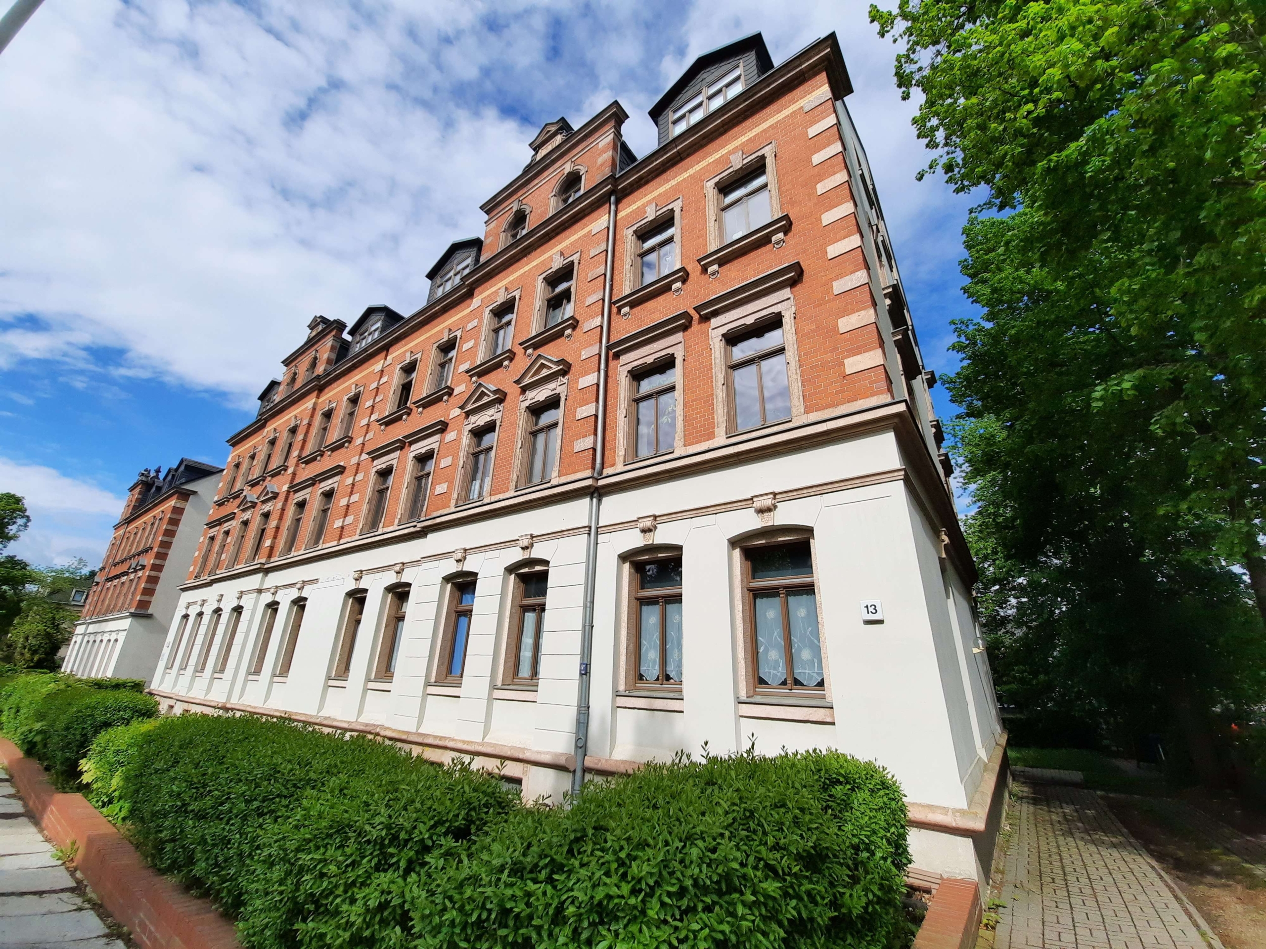 2 Monat kaltmietfrei * 2R-Wohnung mit großem Balkon und Wannenbad in Chemnitz